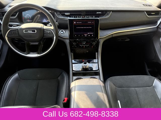 Used 2025 Jeep Grand Cherokee SUV