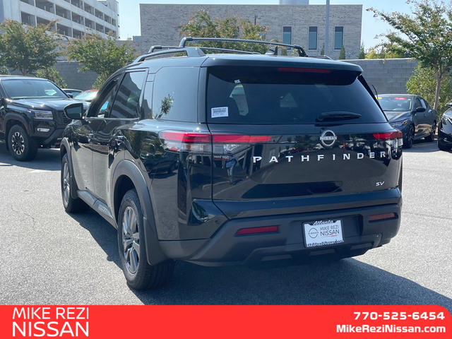 2024 Nissan Pathfinder SV 4