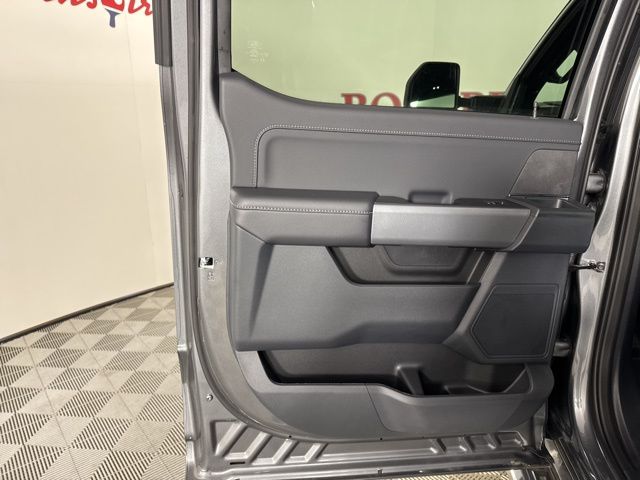 2025 Carbonized Gray Metallic Ford F-150 XLT 4X4 Truck