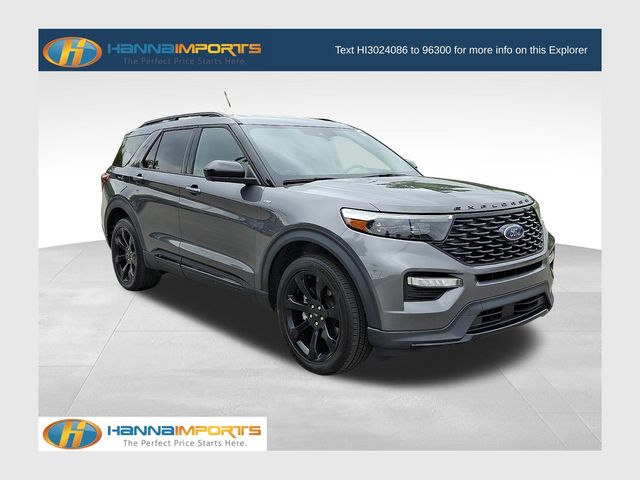 Carbonized Gray Metallic 2022 Ford Explorer SUV / Crossover All-Wheel Drive Automatic