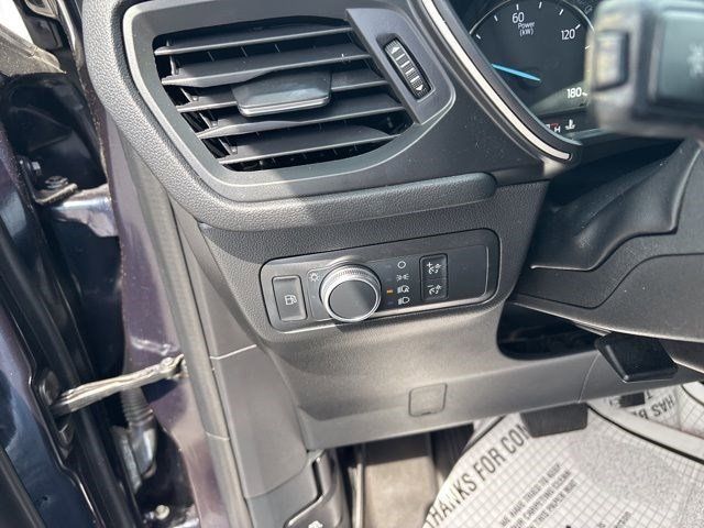 2021 Ford Escape Hybrid SE photo