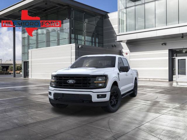 2024 Oxford White Ford F-150 XLT 4X4 Truck