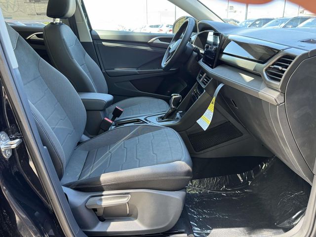 New 2026 Black Volkswagen 1.5T SE Black image 16