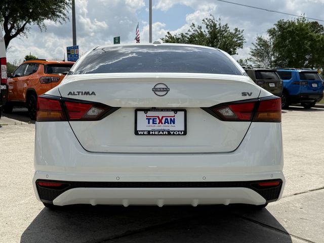 2023 Nissan Altima 2.5 SV White at Emmons Autoplex
