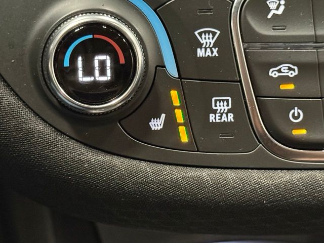 Used 2025 Gray Chevrolet LT image 27
