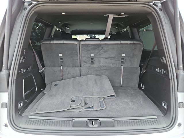 2024 Jeep Wagoneer Base Silver at River Oaks CDJR