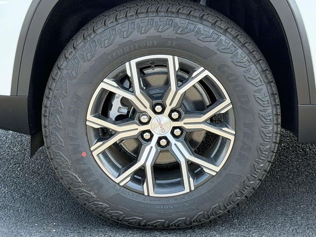 2026 GMC Acadia AT4 - Photo 5