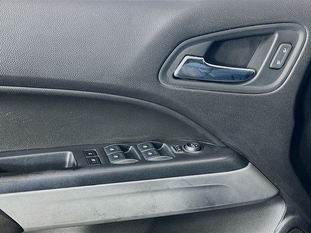 Thumbnail: 2018 Chevrolet Colorado - 17