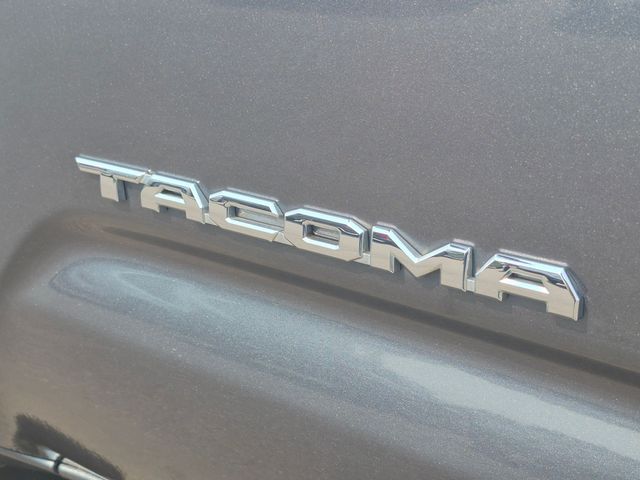 2023 Toyota Tacoma - Image 10