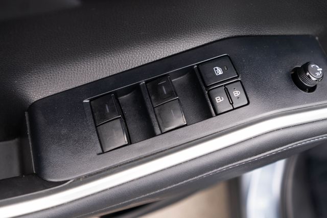 Used 2022 Toyota Highlander SUV