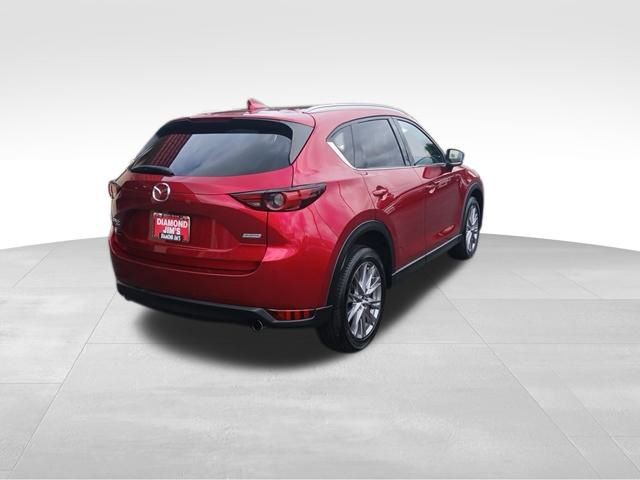 View vehicle photo 5