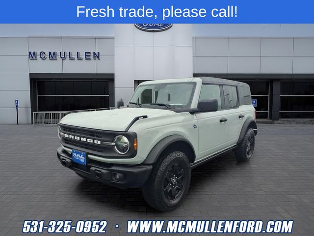 2024 Ford Bronco Black Diamond 4-Door 4WD