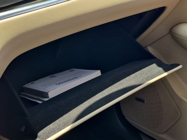 2018 Cadillac XT5 Base - Photo 17