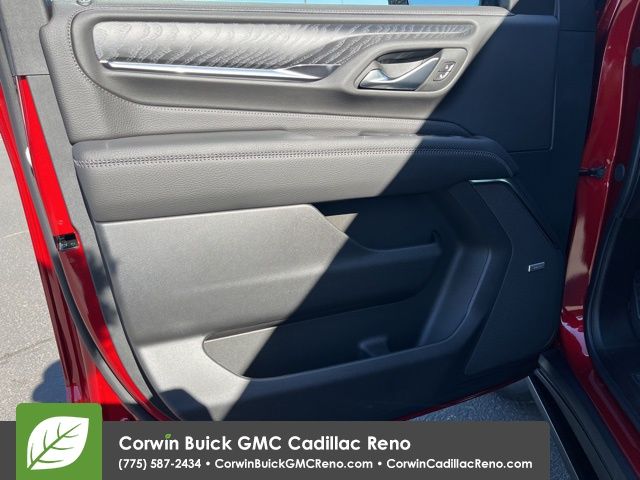 2024 GMC Yukon XL Denali 3