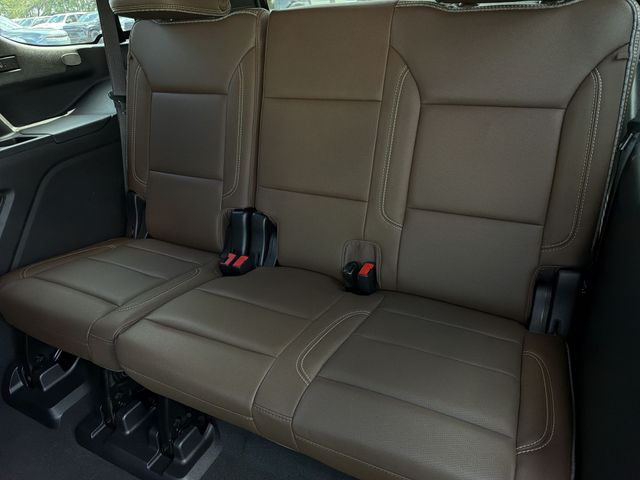 Used 2023 Black Chevrolet High Country image 20