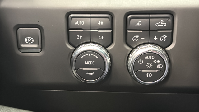 Used 2024 Thunderstorm Gray GMC AT4 image 33