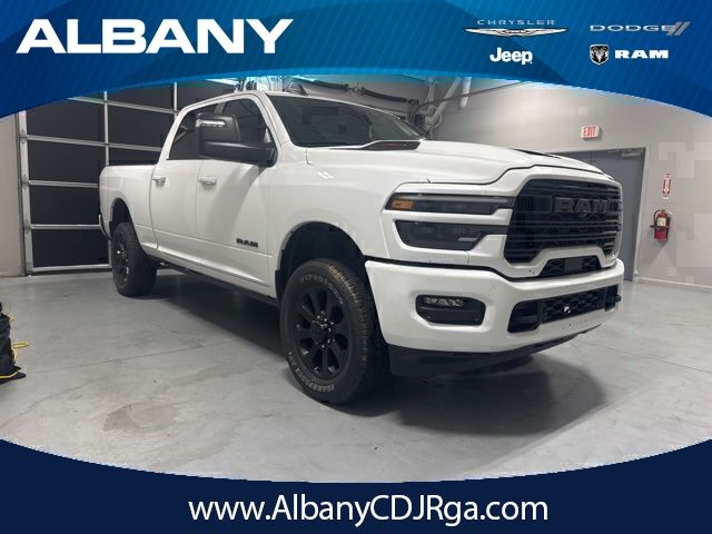 2025 RAM 2500 Laramie Crew Cab 4WD