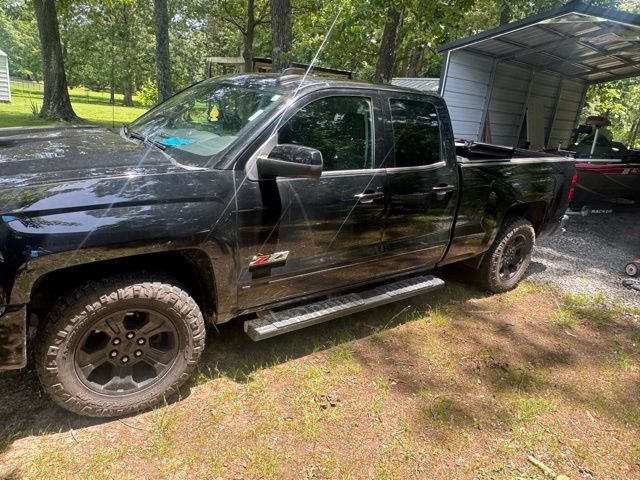 Black 2017 Chevrolet Silverado 1500 Pickup Truck Four-Wheel Drive 6-Speed Automatic Overdrive