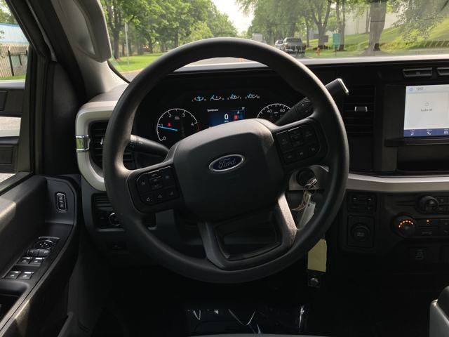 2023 Ford F-550 Super Duty 