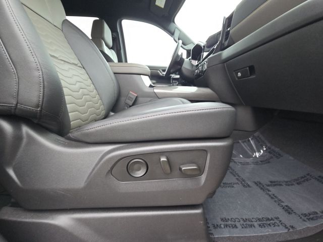 2024 Chevrolet Silverado 1500 ZR2:L166404A