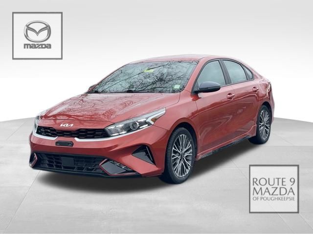 Fire Orange 2022 Kia Forte GT-Line FWD Sedan Front-Wheel Drive Continuously Variable Transmission