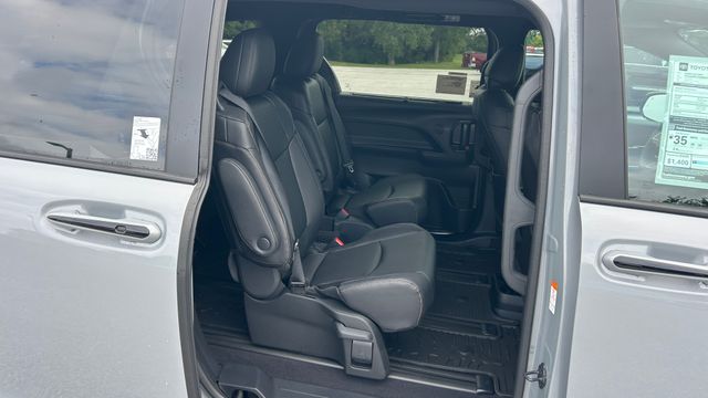 New 2026 Toyota Sienna Van