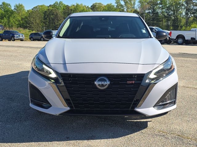 2023 Nissan Altima 2.5 SR:B02252