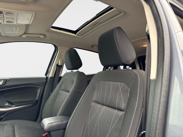 Used 2021 Smoke Metallic Ford SE image 17