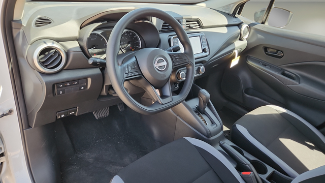 2025 Nissan Versa