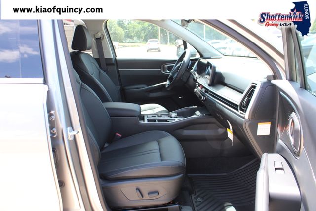 New 2026 Kia Sorento Hybrid SUV