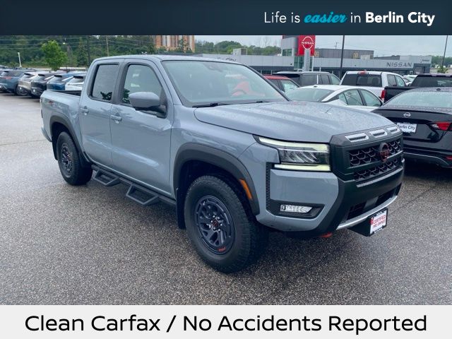 Boulder Gray Pearl 2025 Nissan Frontier PRO-4X Crew Cab 4WD Pickup Truck Four-Wheel Drive 9-Speed Automatic Overdrive
