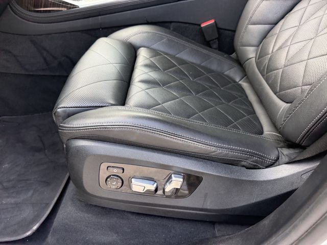 2024 BMW X7 xDrive40i White at Gullo Toyota