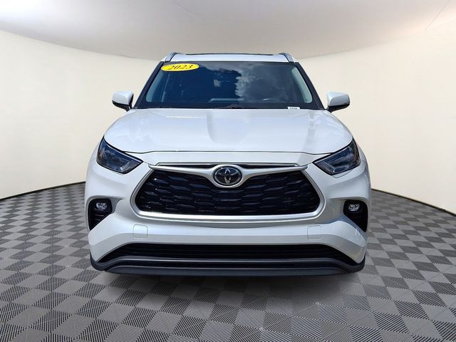 Used 2023 Toyota Highlander SUV