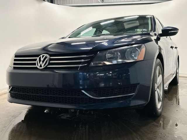 2012 Volkswagen Passat 2.5 SE Blue at Subaru and VW of Moon Township