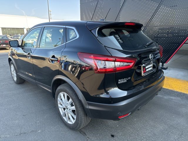 2021 Nissan Rogue Sport S 6