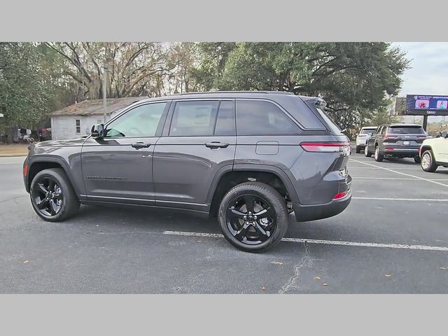 2026 Jeep Grand Cherokee Limited 4x2