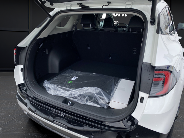 New 2026 White Kia SX-Prestige image 17