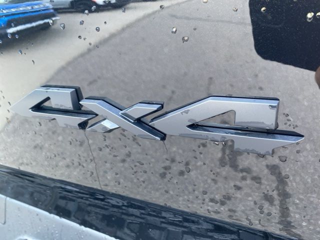 2026 Ram 1500 Big Horn/Lone Star - Diamond Black Crystal Pearlcoat exterior view 11