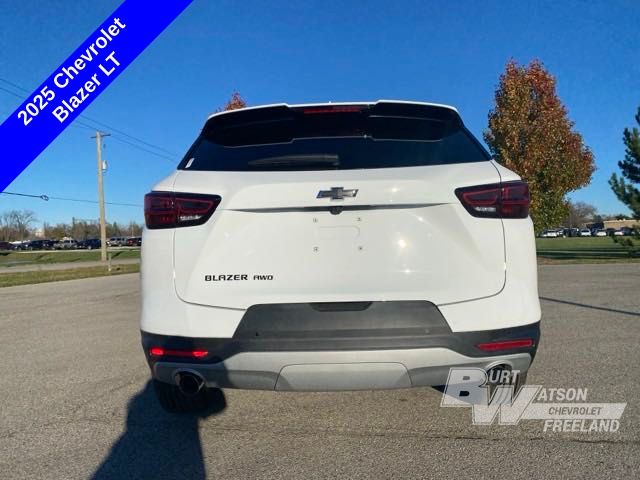 2025 Chevrolet Blazer LT 4