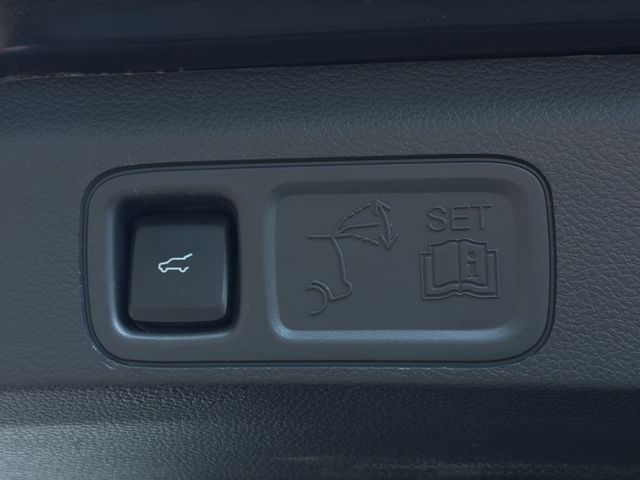 Used 2024 Gray Ford Limited image 41