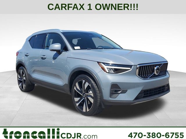 Gray Metallic 2023 Volvo XC40 B5 Plus Bright Theme AWD SUV / Crossover All-Wheel Drive Automatic