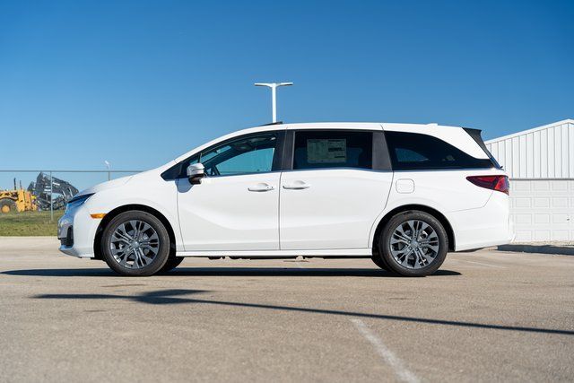 2025 Honda Odyssey Touring 4