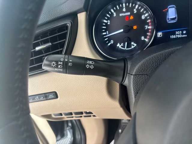 Used 2018 Nissan Rogue SUV