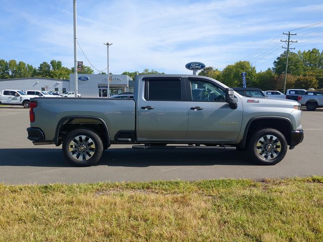 Used 2025 Gray Chevrolet Custom image 14