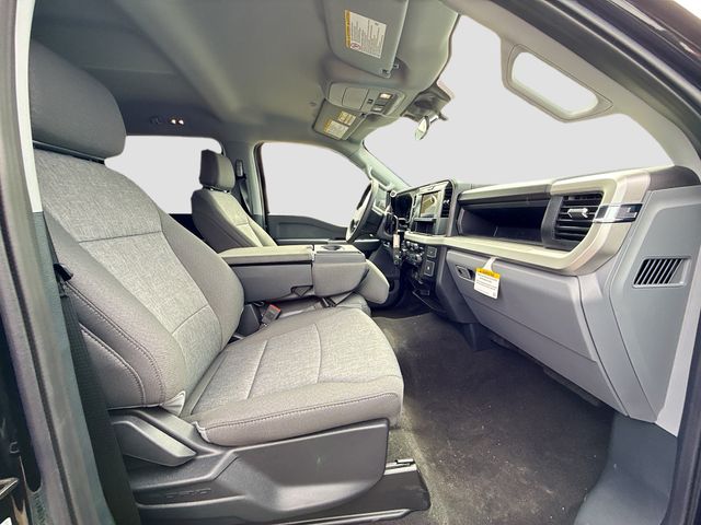 2025 Ford F-250SD XL photo