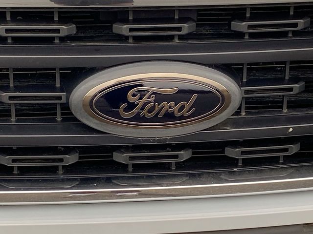 2022 Ford F-150 XLT 28