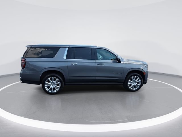 Used 2021 Gray Chevrolet High Country image 9