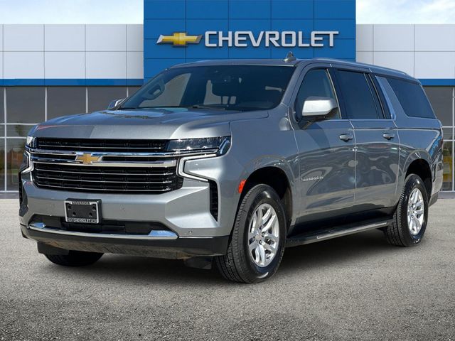 2023 Chevrolet Suburban LT 8