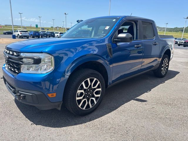 View vehicle photo 4
