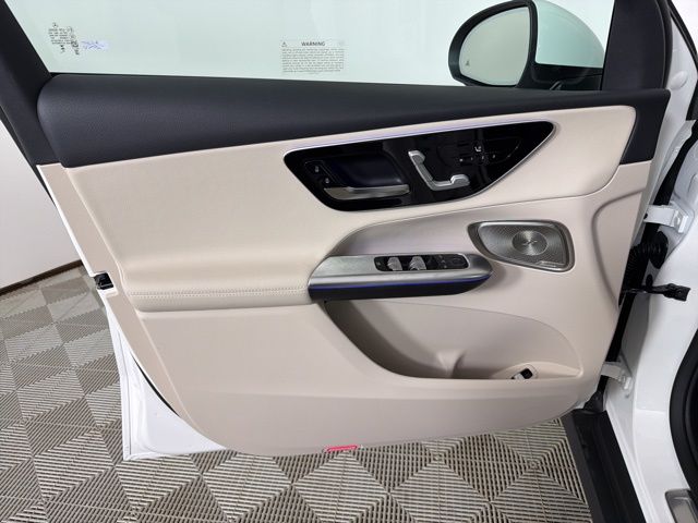 New 2026  Mercedes-Benz GLC 300 image 12